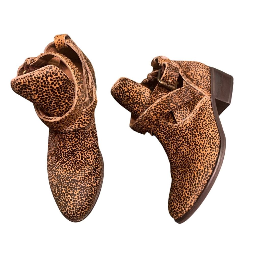 Matisse Raider Cowhair‎ leopard print strap & buckle ankle boots 7.5